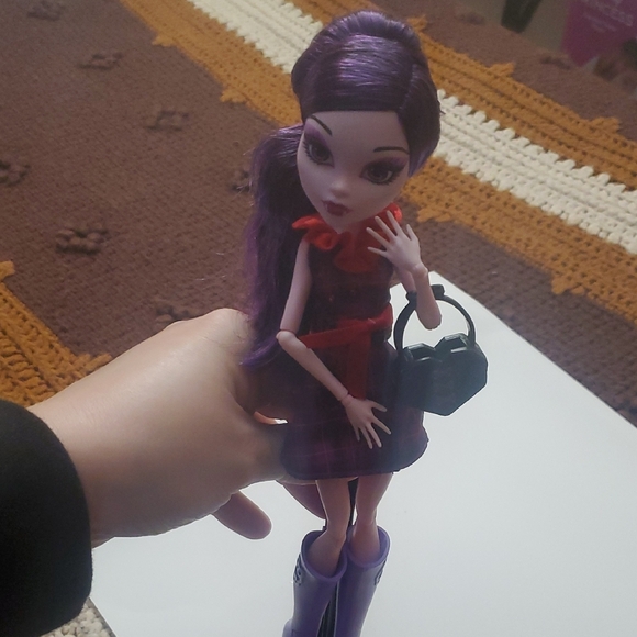 Elissabat - Picture 7 of 13